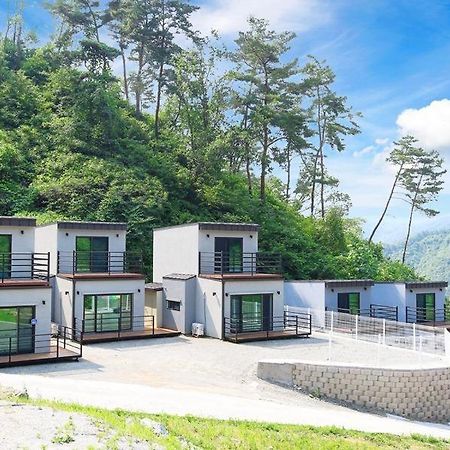 Hongcheon Stone Brown Pension 외부 사진